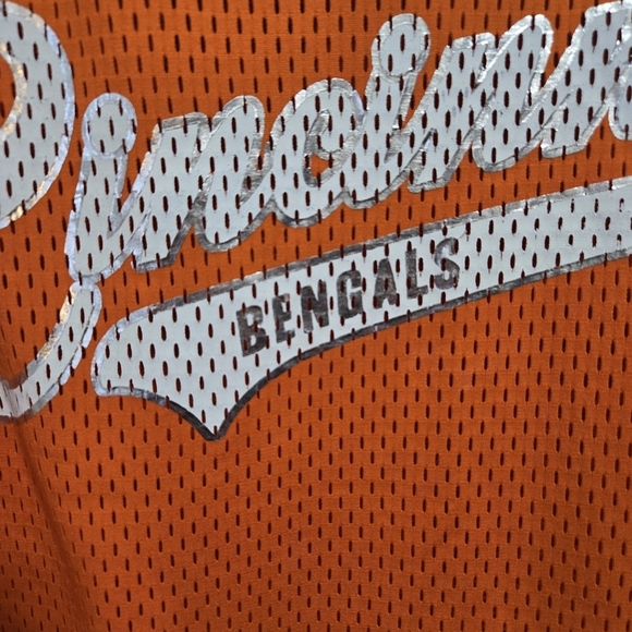 NFL Cincinnati Bengals Women's Cut Fan Team Jersey Size Medium - Picture 6 of 13